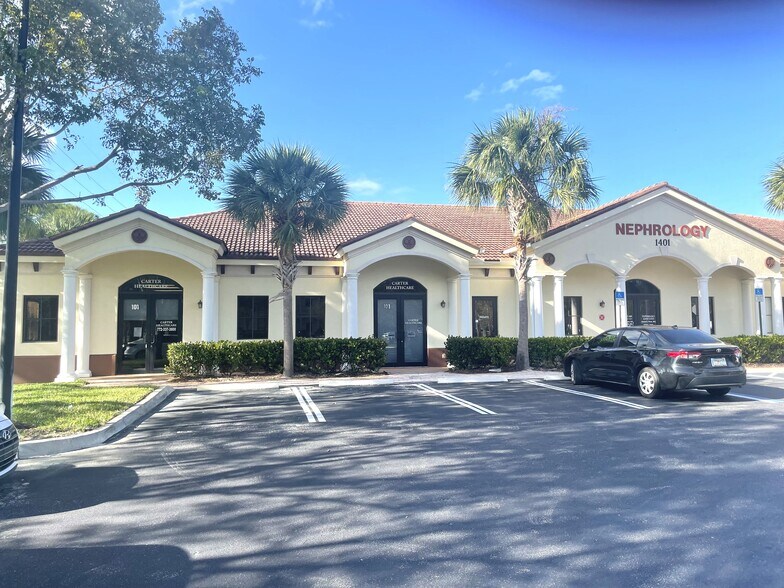 1401 SE Goldtree Dr, Port Saint Lucie, FL à louer - Photo de l’immeuble – Image 2 sur 8