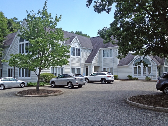 898 Ethan Allen Hwy, Ridgefield, CT 06877 - Lot 7-4 -  - Photo intérieure - Image 1 of 1