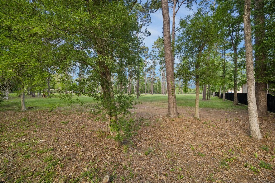 19523 FM 1485 Rd, New Caney, TX à vendre - Photo de l’immeuble – Image 2 sur 6