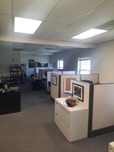 130 Pembroke Rd, Concord, NH à louer Photo intérieure– Image 2 sur 7