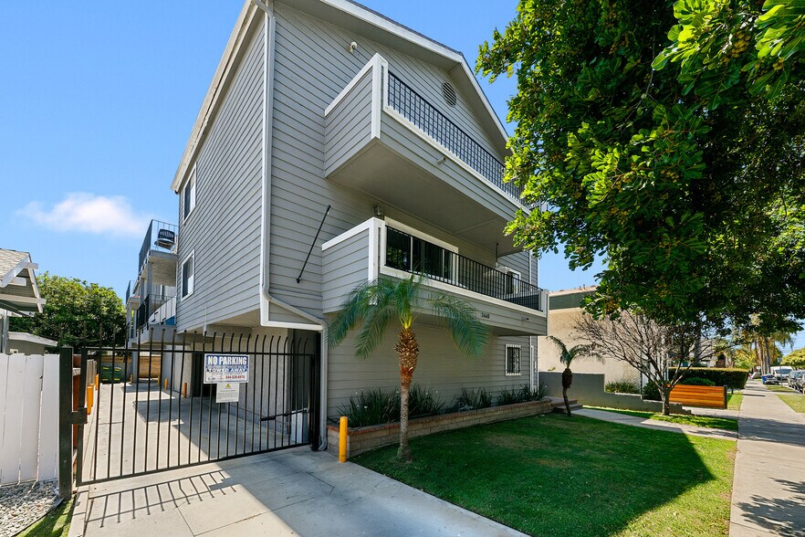 3440 E Ransom St, Long Beach, CA à vendre - Photo de l’immeuble – Image 2 sur 21
