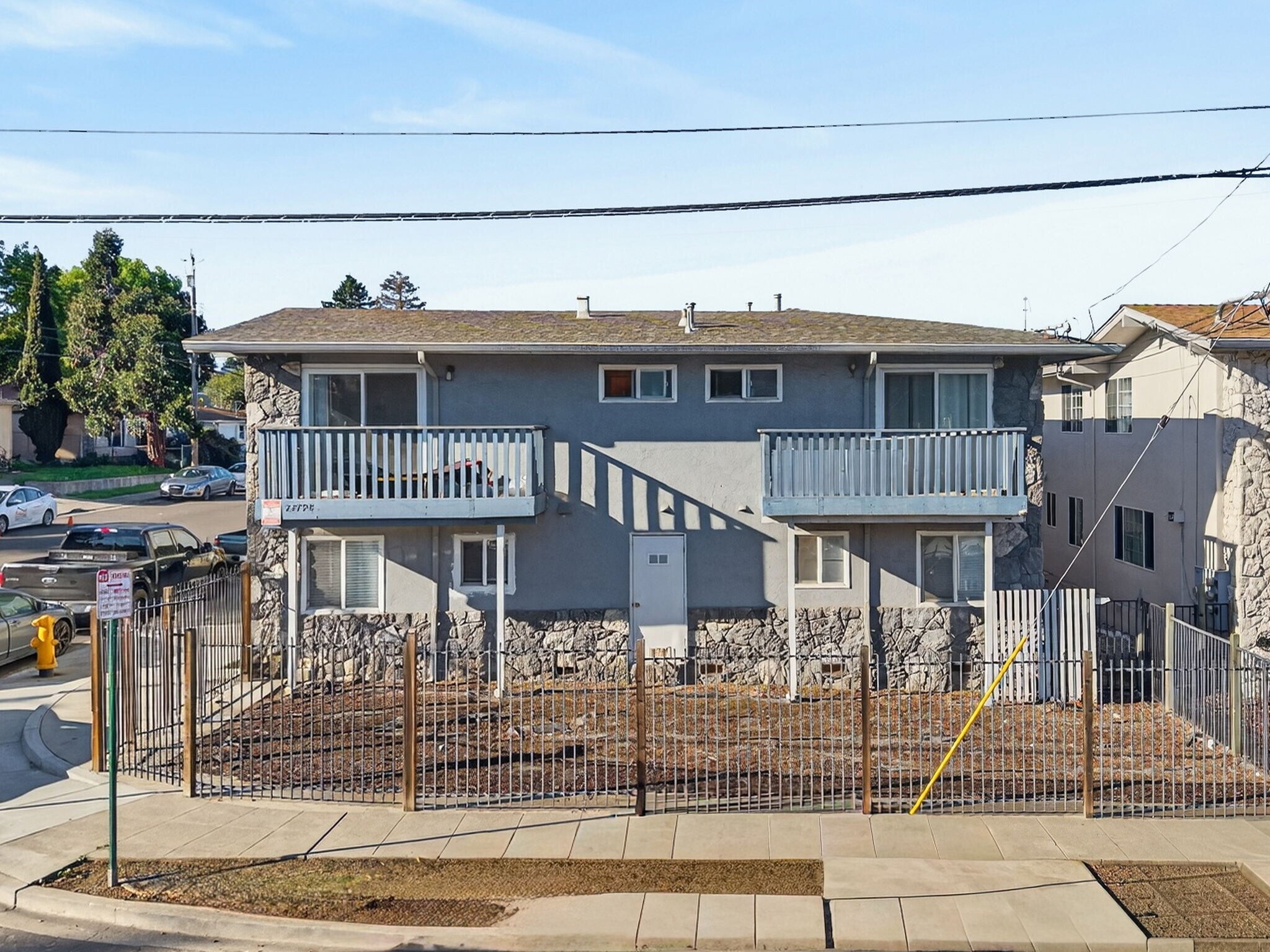 22798 Vermont St, Hayward, CA à vendre Photo de l’immeuble– Image 1 sur 26