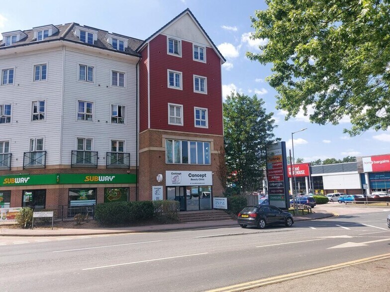 Cannon Ln, Tonbridge à vendre - Photo de l’immeuble – Image 2 sur 3