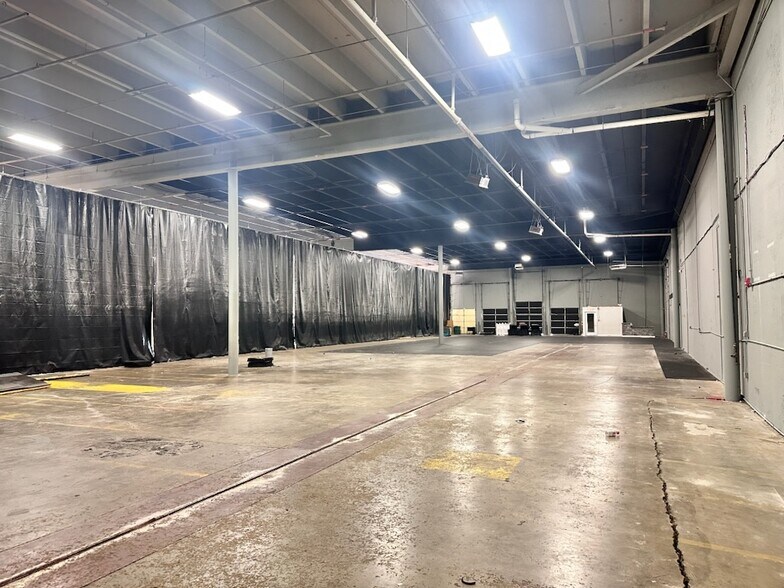 490 Industrial Dr, Mount, Mount Juliet, TN à louer - Photo de l’immeuble – Image 2 sur 11