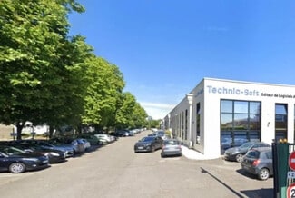 Plus de détails pour Local d'activités à louer