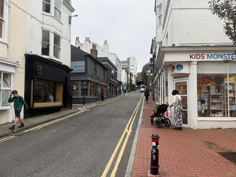 71-72 Trafalgar St, Brighton à louer - Photo de l’immeuble – Image 3 sur 4