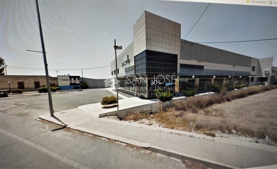 Industriel/Logistique dans Dolores, Alicante à louer - Photo de l’immeuble – Image 1 sur 4