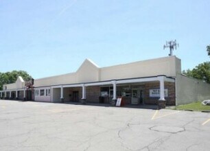495-525 Spencerport Rd, Rochester, NY à louer Photo de l’immeuble– Image 1 sur 11