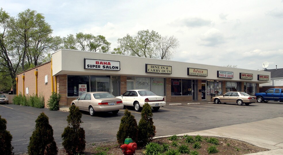 9225-9259 Waukegan Rd, Morton Grove, IL à louer - Photo de l’immeuble – Image 2 sur 5