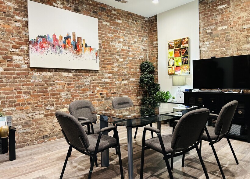 101 N 7th St, Louisville, KY à louer - Photo de l’immeuble – Image 3 sur 7