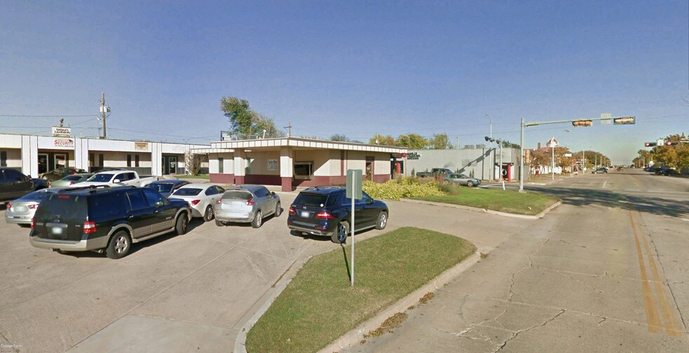 1103 SW C Ave, Lawton, OK à louer - Photo de l’immeuble – Image 3 sur 6