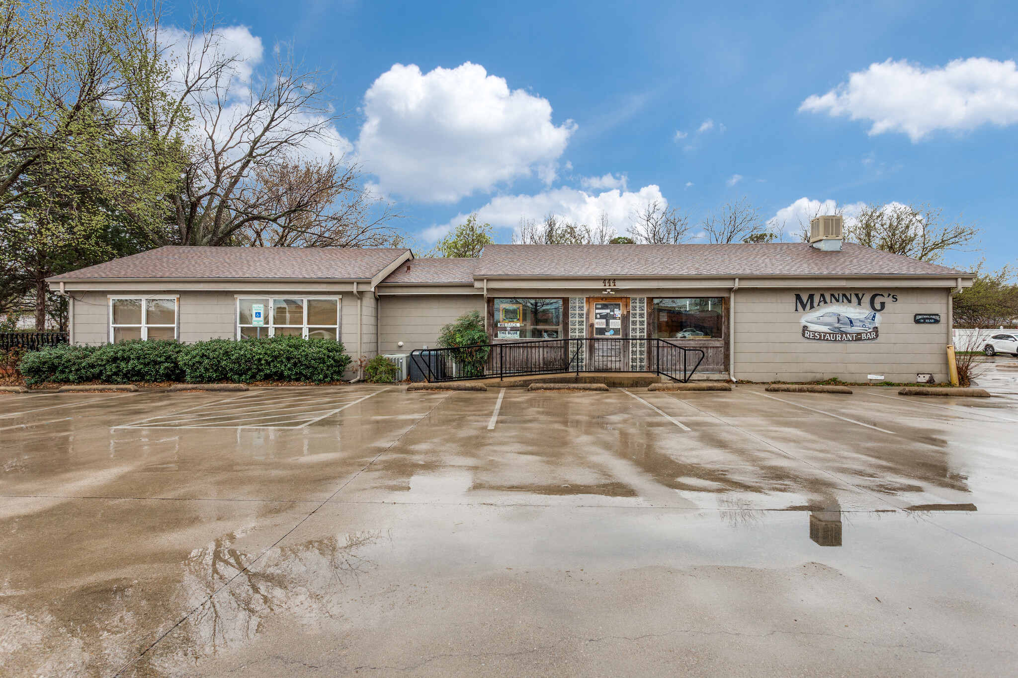 444 Keller Pky, Keller, TX à vendre Photo principale– Image 1 sur 25