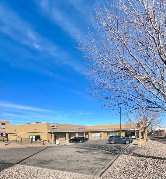 4104 Outlook Blvd, Pueblo, CO à louer - Photo de l’immeuble – Image 2 sur 9