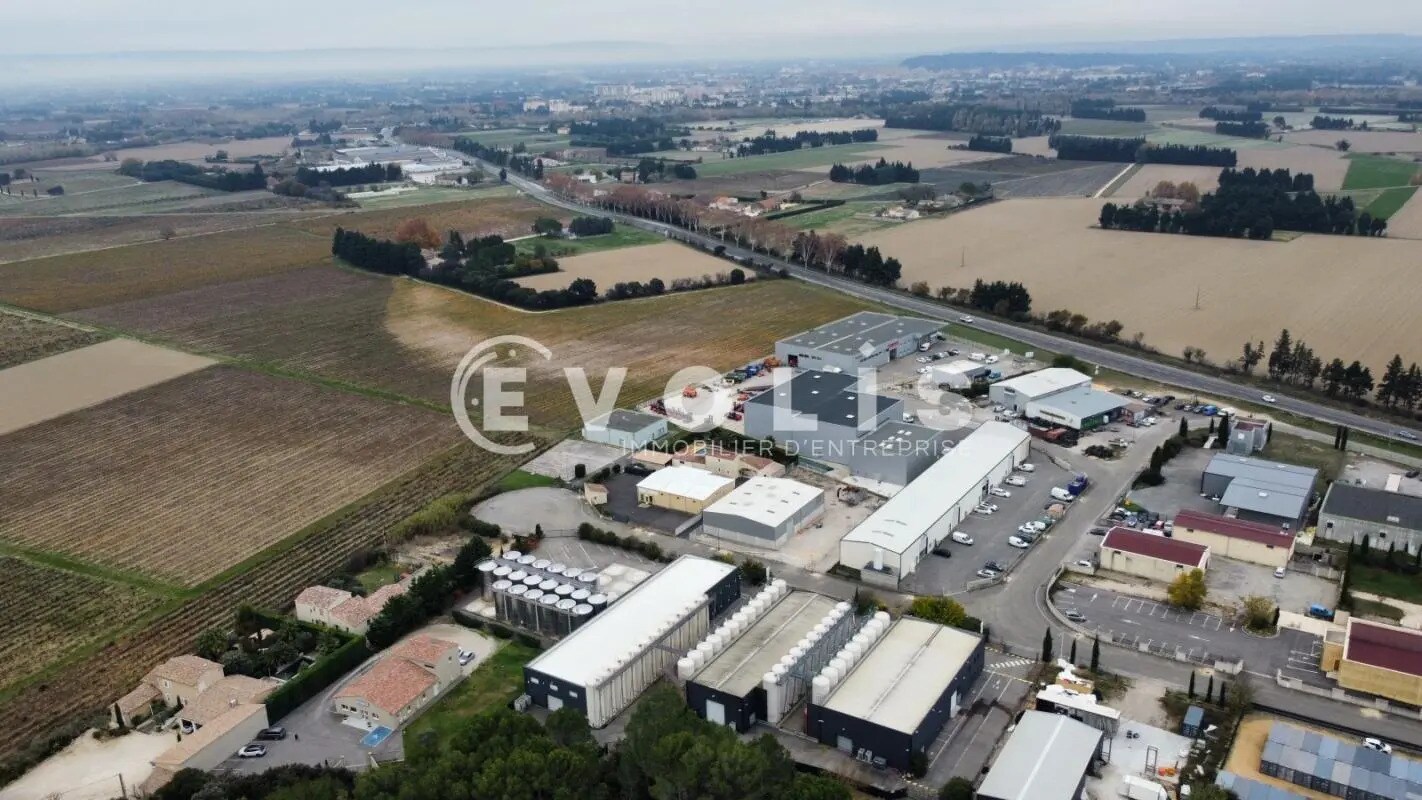 Industriel/Logistique dans Piolenc à vendre Photo de l’immeuble– Image 1 sur 10