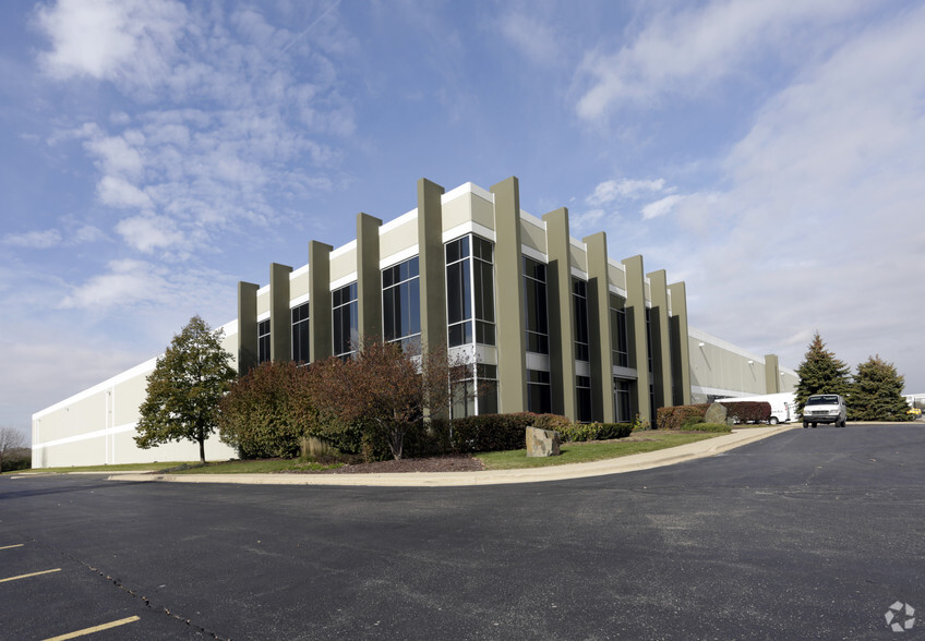 4100 Rock Creek Blvd, Joliet, IL à louer - Photo de l’immeuble – Image 2 sur 11