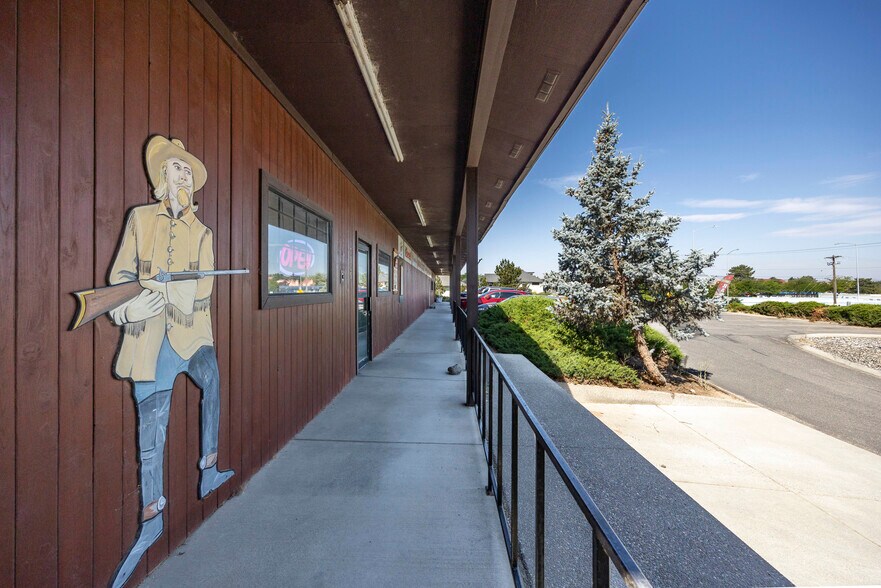 7509 W Deschutes Rd, Kennewick, WA à vendre - Photo de l’immeuble – Image 3 sur 28