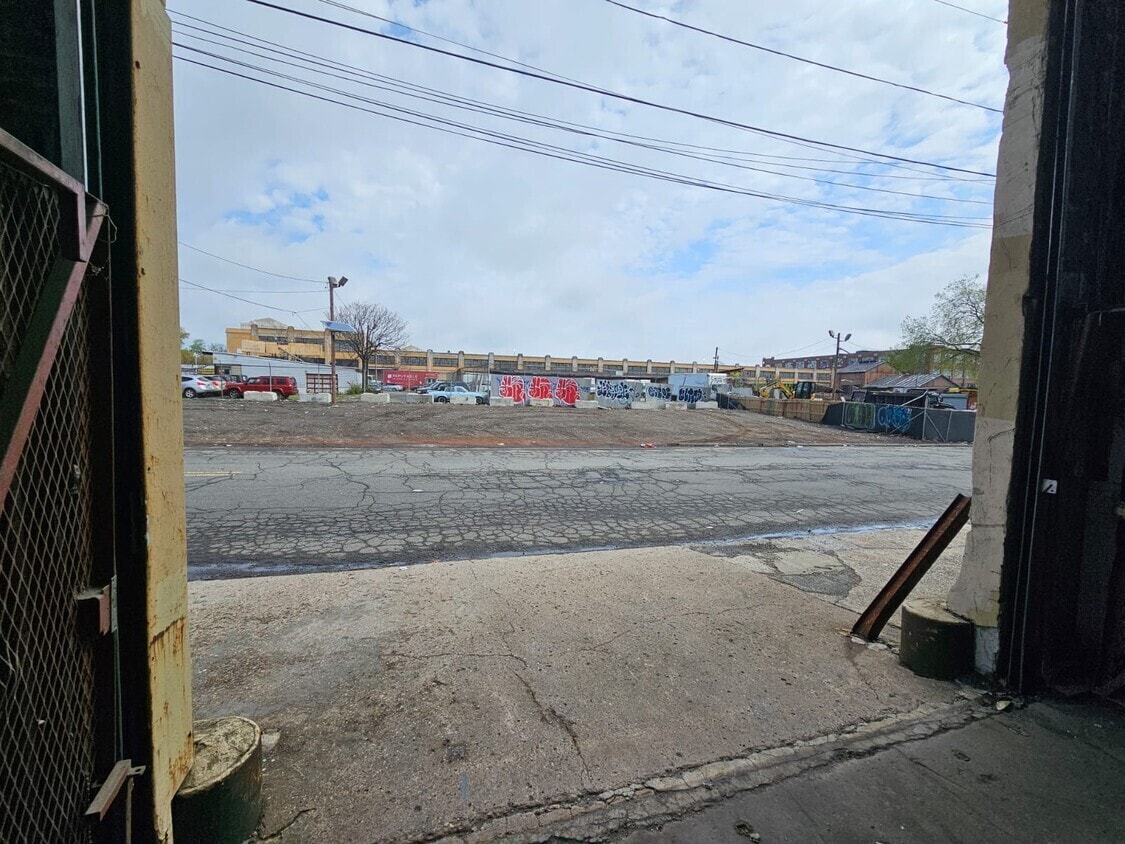 View Photo