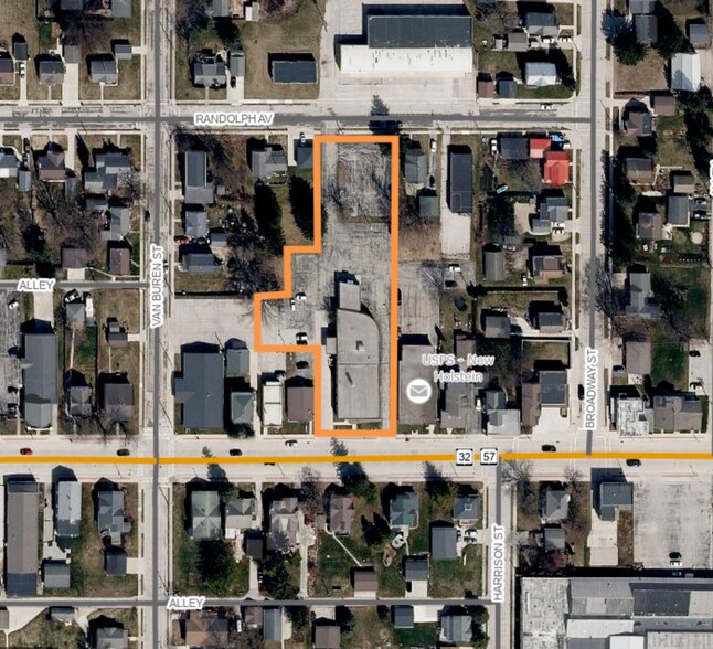 1820 Wisconsin Ave, New Holstein, WI à louer - Photo de l’immeuble – Image 2 sur 3