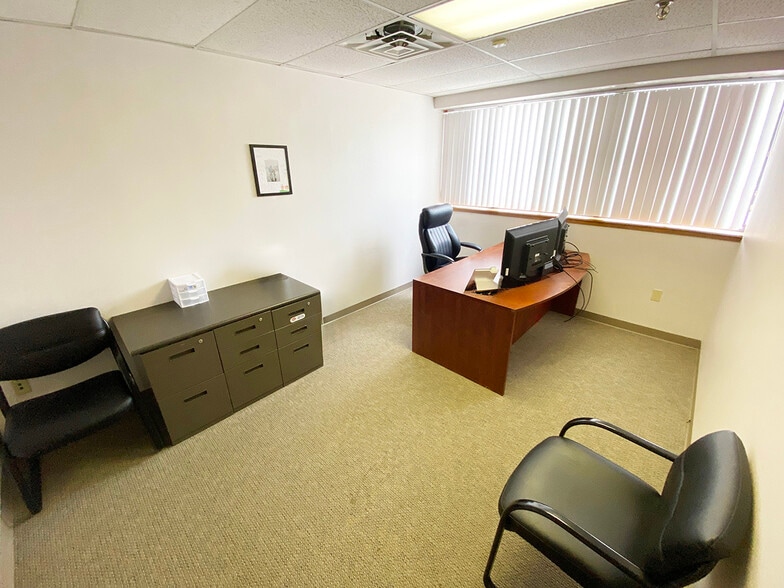 248 Sheep Davis Rd, Concord, NH à louer - Photo intérieure – Image 3 sur 10