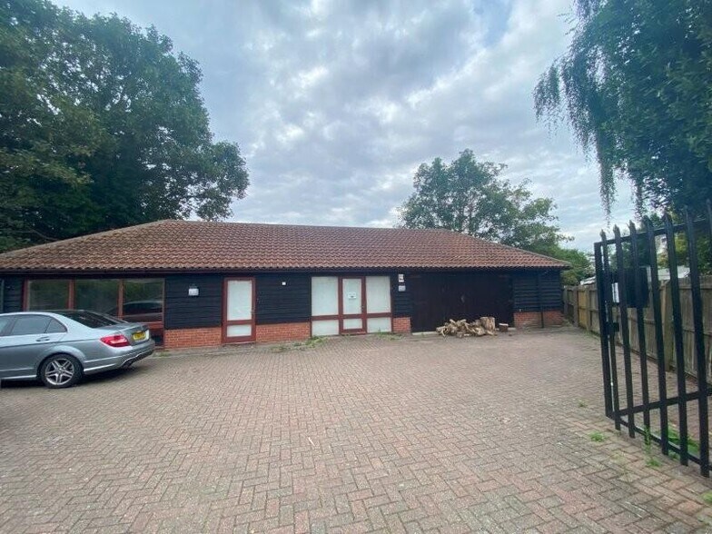1A Norfolk Rd, Ipswich à vendre - Photo de l’immeuble – Image 1 sur 9