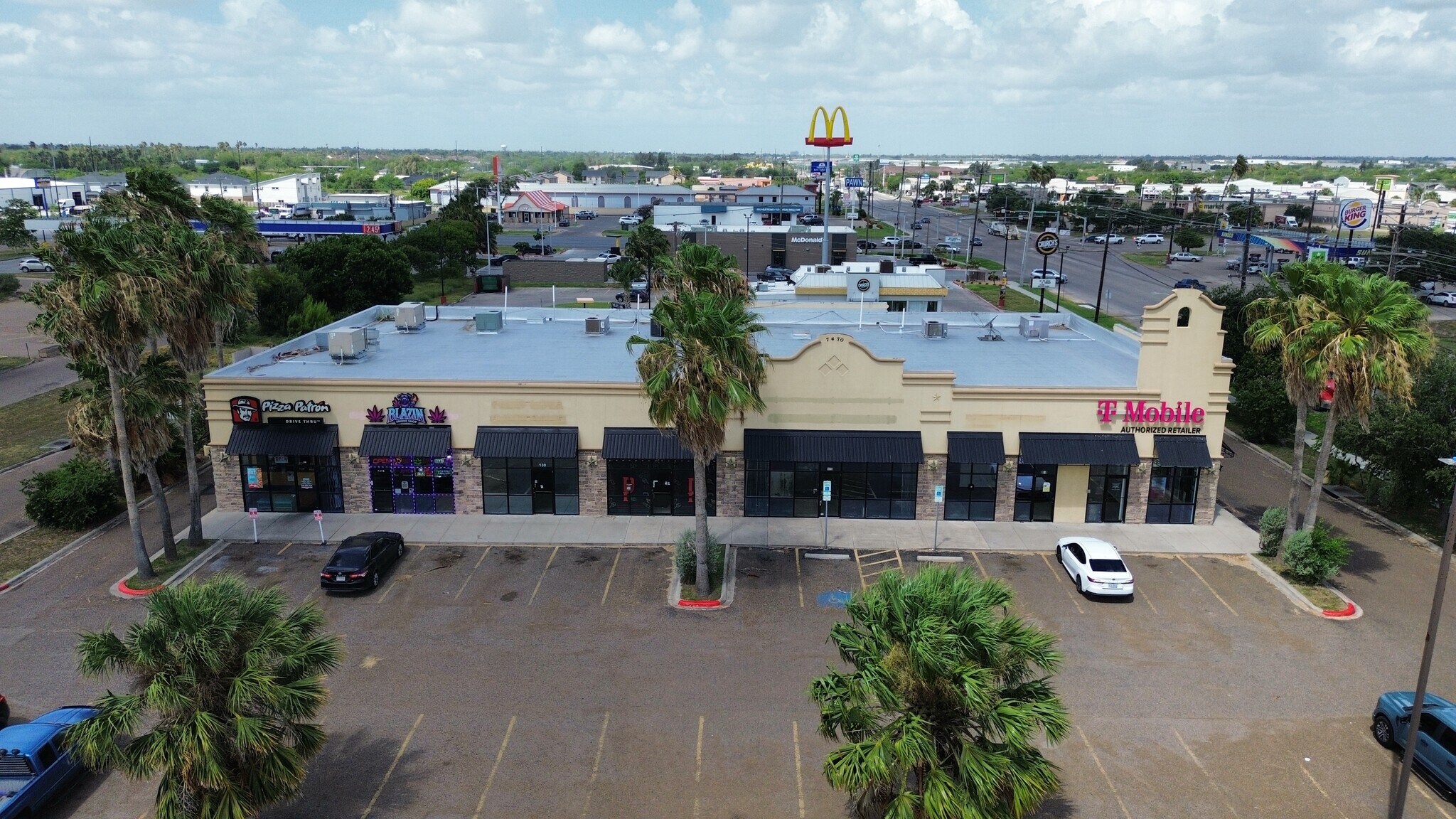 7490 Padre Island Blvd, Brownsville, TX à louer Photo de l’immeuble– Image 1 sur 6