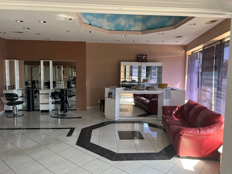 7508-7510 W Grand Ave, Elmwood Park, IL à louer - Photo intérieure – Image 2 sur 8