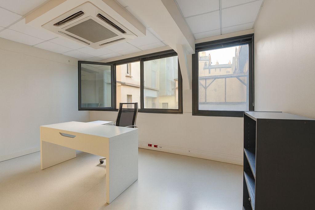 Bureau dans Paris à louer Photo de l’immeuble– Image 1 sur 10
