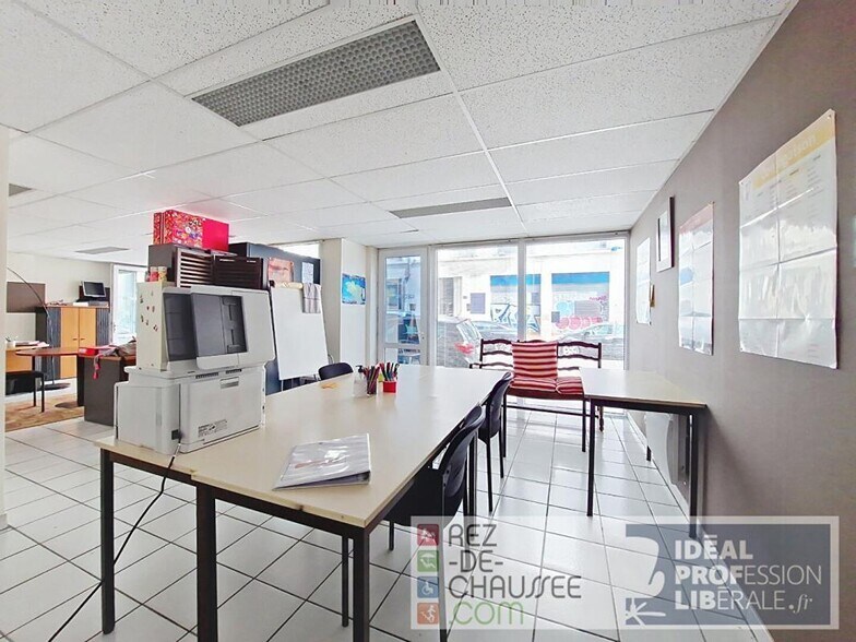 Local commercial dans Lyon à vendre - Photo intérieure – Image 2 sur 4