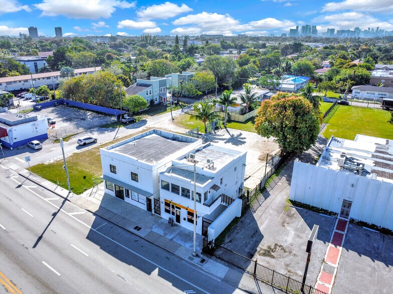 122 NW 79th St, Miami, FL à louer - Photo de l’immeuble – Image 1 sur 6
