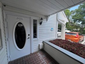 2706 Alt 19, Palm Harbor, FL à louer Photo de l’immeuble– Image 2 sur 11