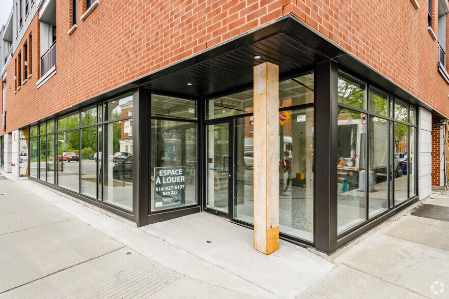 4220 Rue Notre-Dame O, Montréal, QC à louer - Photo de l’immeuble – Image 2 sur 3