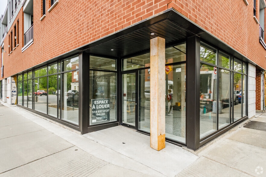 4220 Rue Notre-Dame O, Montréal, QC à louer - Photo de l’immeuble – Image 2 sur 3