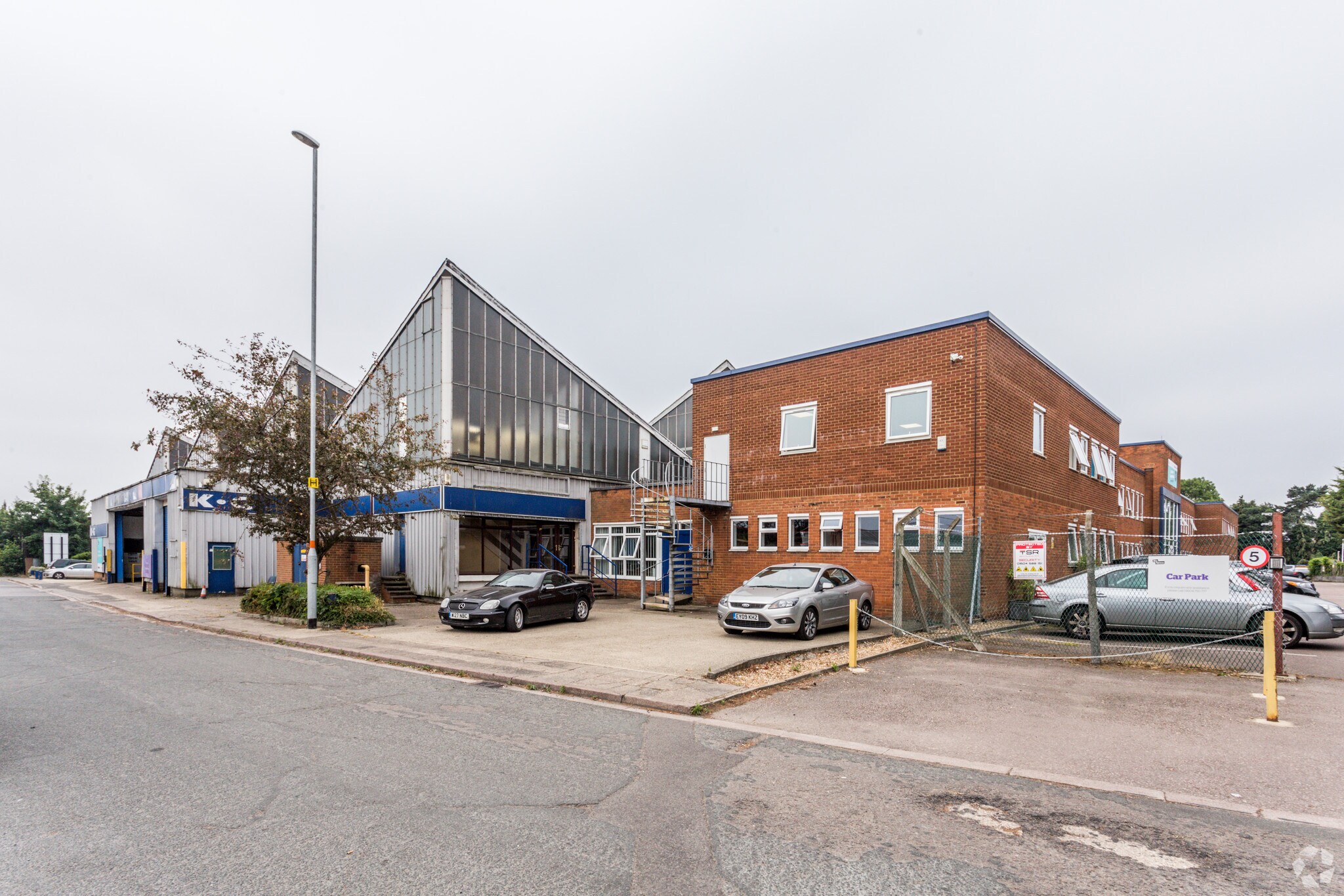 Kingsfield Clos, Northampton à louer Photo de l’immeuble– Image 1 sur 55