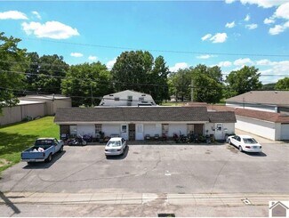 Plus de détails pour 318 Main St, Benton, KY - Logement à vendre