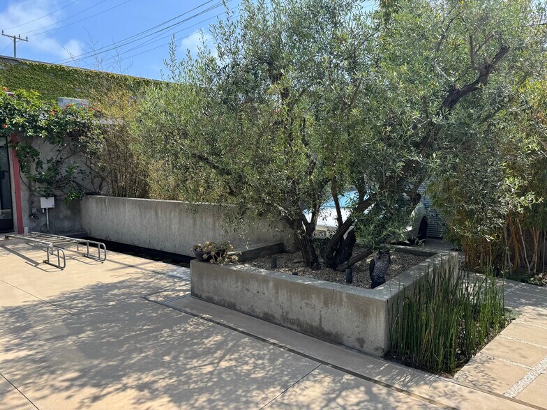 612-624 Hampton Dr, Venice, CA à louer - Photo de l’immeuble – Image 3 sur 35