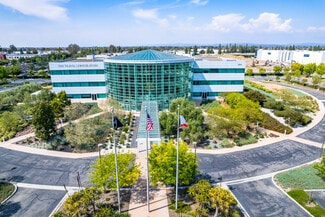 Plus de détails pour 5551 Katella Ave, Cypress, CA - Bureau à louer