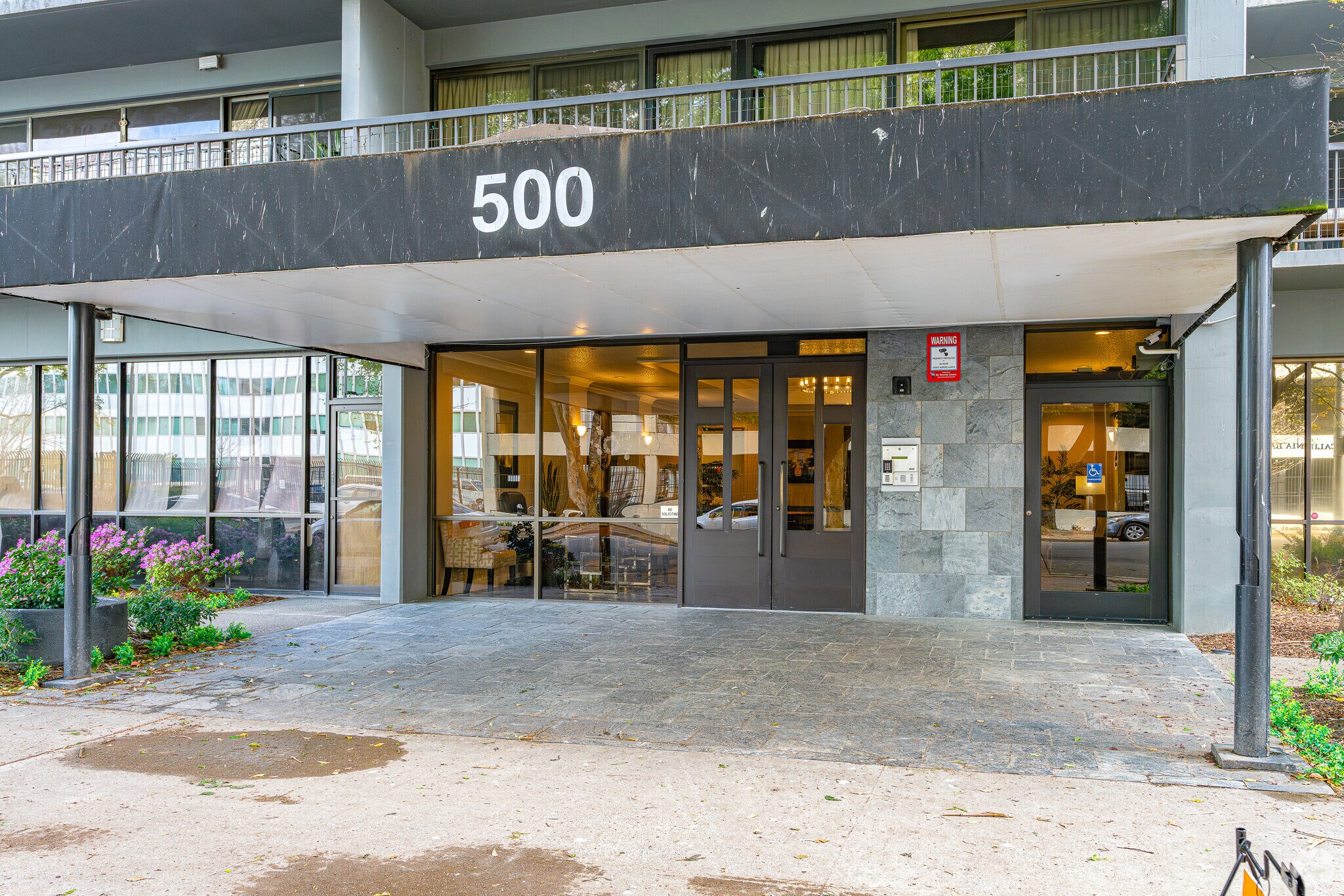 500 N St, Sacramento, CA à vendre Photo de l’immeuble– Image 1 sur 37