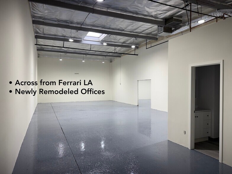 7020 Hayvenhurst Ave, Van Nuys, CA à louer - Photo de l’immeuble – Image 1 sur 14