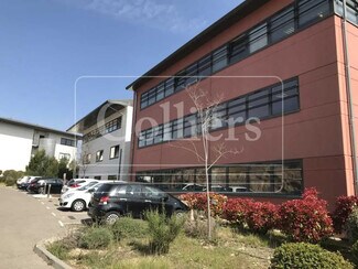 Plus de détails pour 380 Avenue Archimède, Aix-en-Provence - Bureau à louer