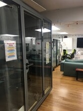 1034 Queen St, Honolulu, HI à louer Photo intérieure– Image 2 sur 5