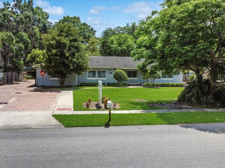 916 Bryan St, Kissimmee, FL à vendre - Photo de l’immeuble – Image 1 sur 21