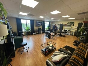 5875 El Cajon Blvd, San Diego, CA à louer Photo intérieure– Image 2 sur 9