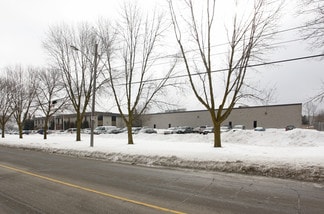 Plus de détails pour 245 Edward St, Aurora, ON - Industriel/Logistique à vendre