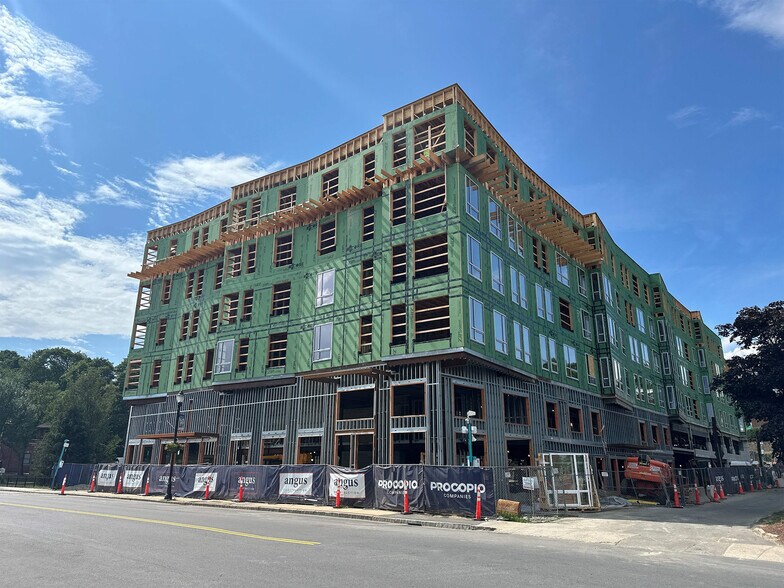 57 Main St, Marlborough, MA à louer - Photo de l’immeuble – Image 2 sur 4