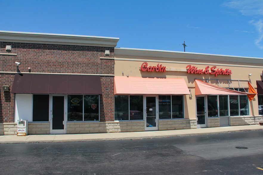8300 W Cermak Rd, North Riverside, IL à louer - Photo de l’immeuble – Image 2 sur 4