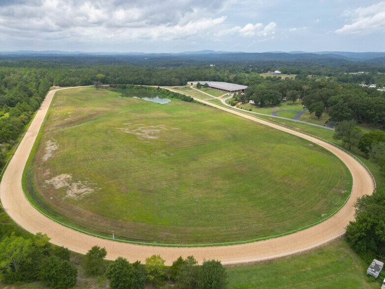 188 Lemay Pl, Hot Springs, AR à vendre - Photo principale – Image 2 sur 9