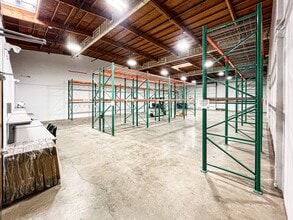 26235-26269 Research Rd, Hayward, CA à louer Photo intérieure– Image 2 sur 6