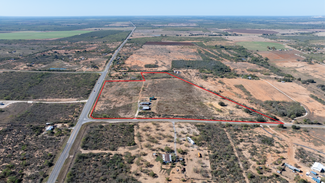 Plus de détails pour 6286 FM 2146, Jourdanton, TX - Terrain à louer
