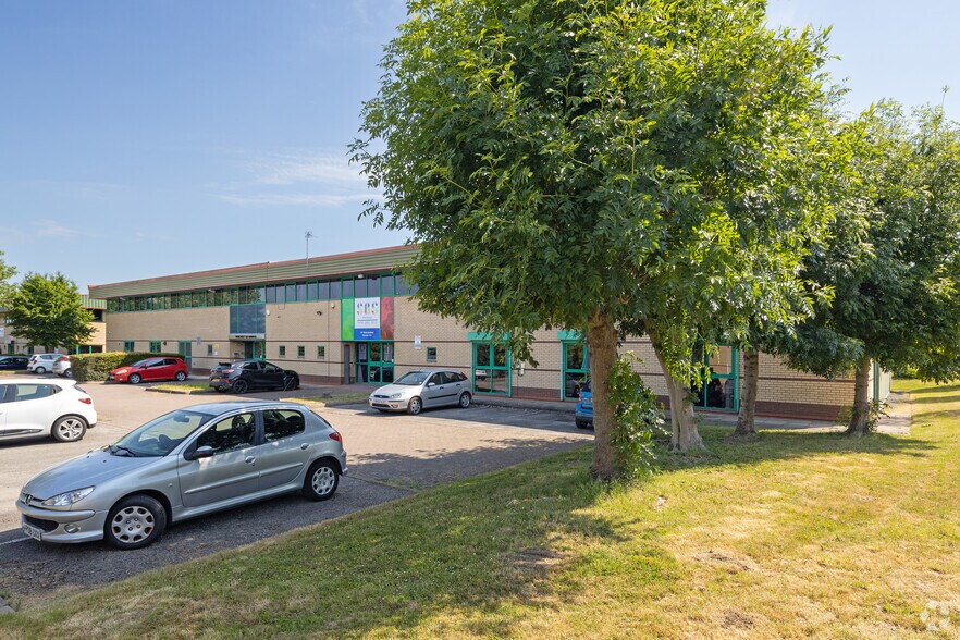 Unit B2, 115 Waterside Rd, Leicester à louer - Photo de l’immeuble – Image 3 sur 6