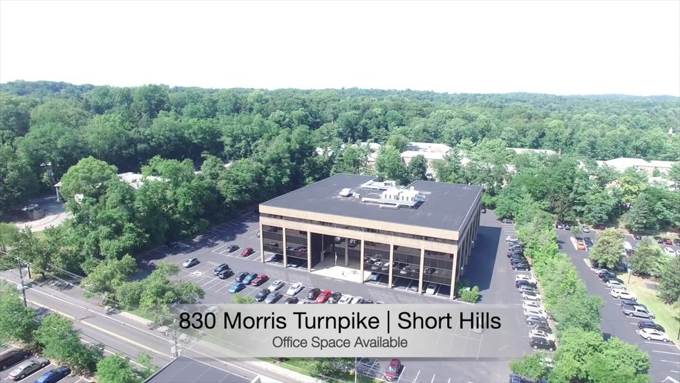830 Morris Tpke, Short Hills, NJ à louer - Vidéo sur l’annonce professionnelle – Image 2 sur 4